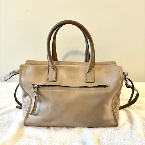 Authentic Large Coach Taupe Satchel - Picture 2 of 16